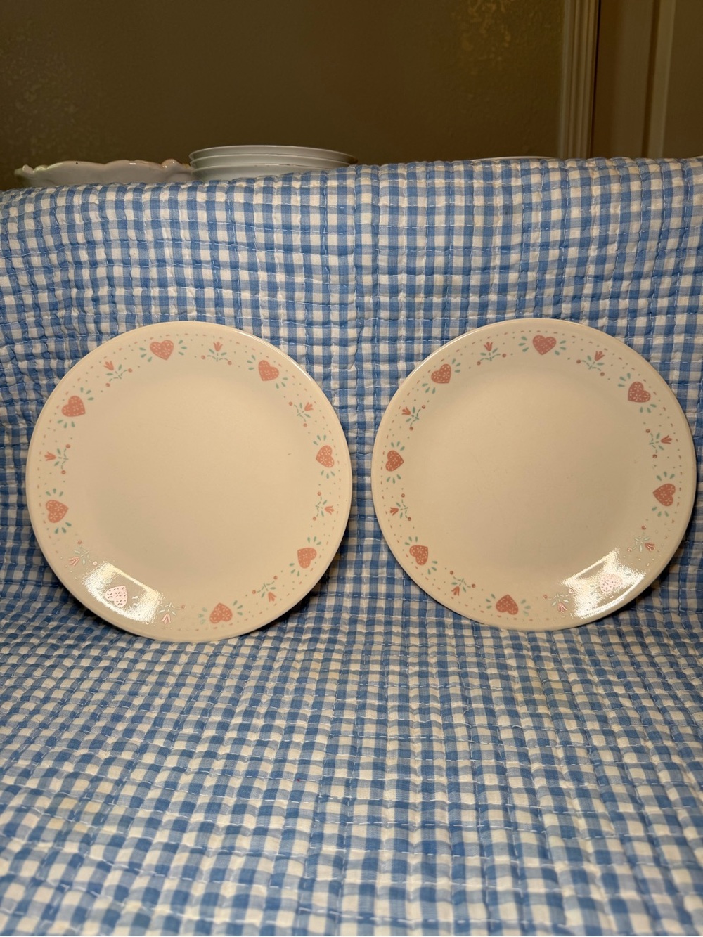 Vintage Corelle Corning Forever Yours Pink Hearts Tulips Plates Set of 2